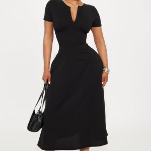 Charolette Short Sleeve Midi Dress